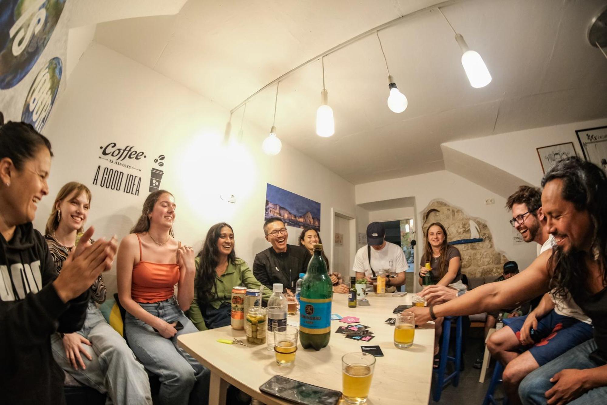 White Rabbit Hostel Хвар Экстерьер фото